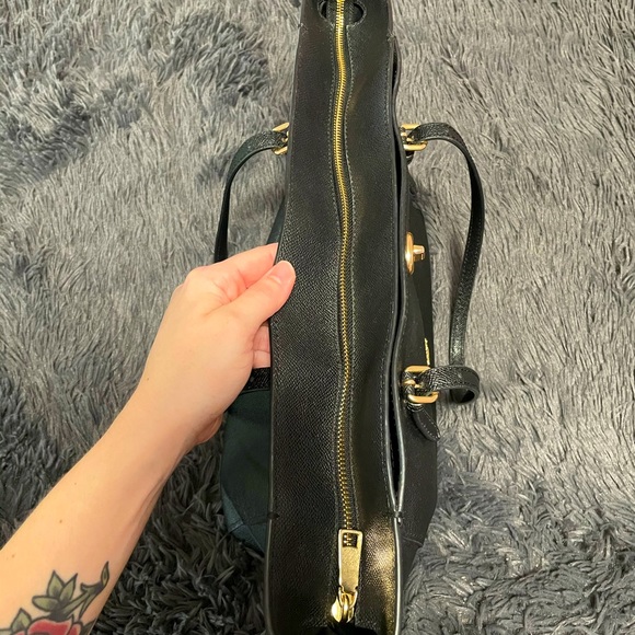🖤Coach Shoulder Handbag🖤 - Picture 4 of 15